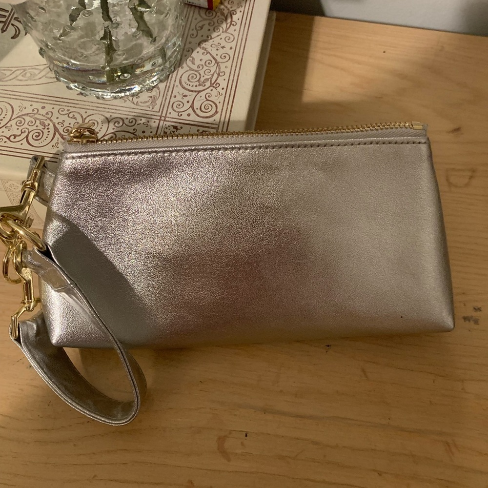 Keeper Wristlet Removable Handle With Key Chain - image 5